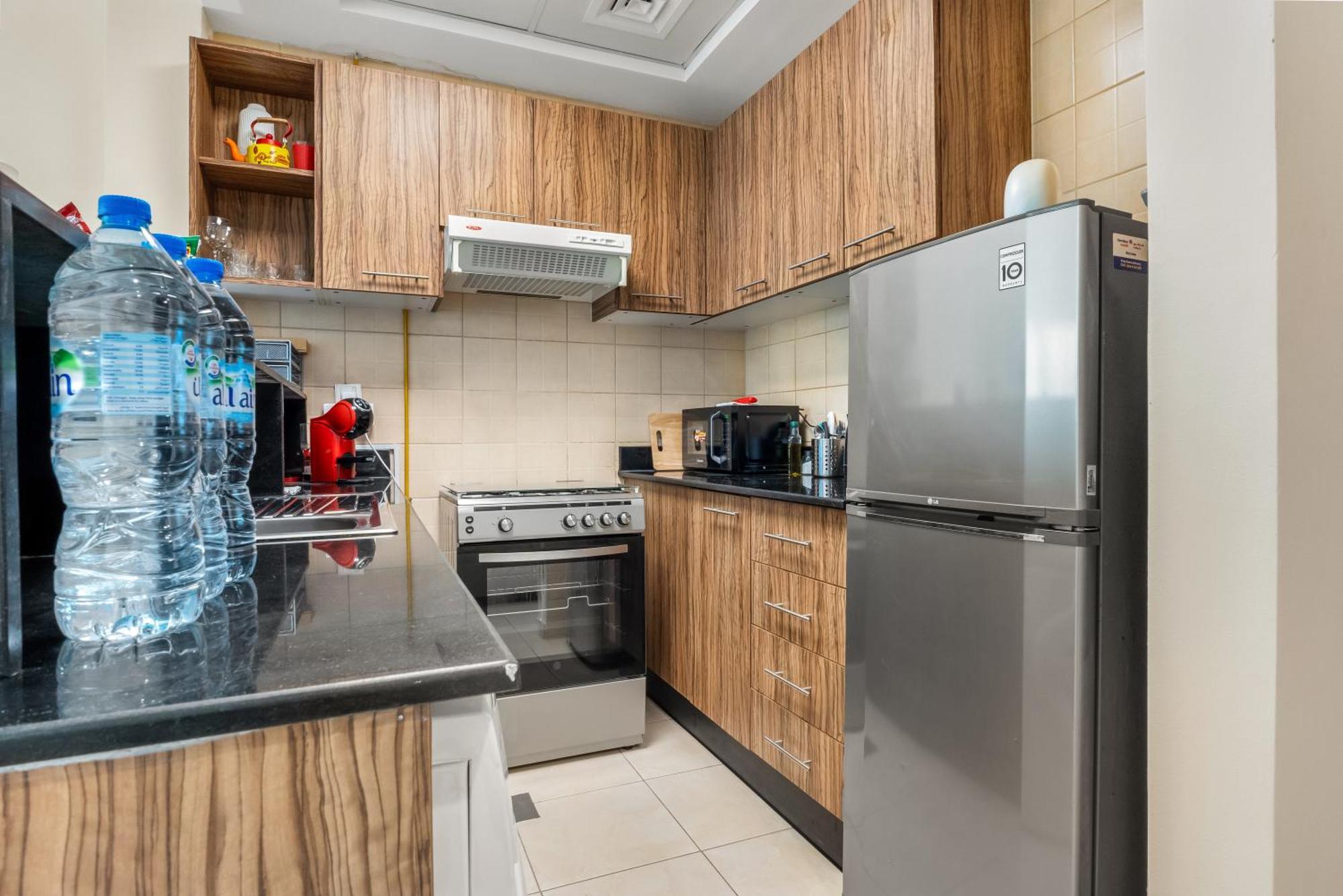 Downtown Burj Al Nujoom Mall & Burj Khalifa Apartment