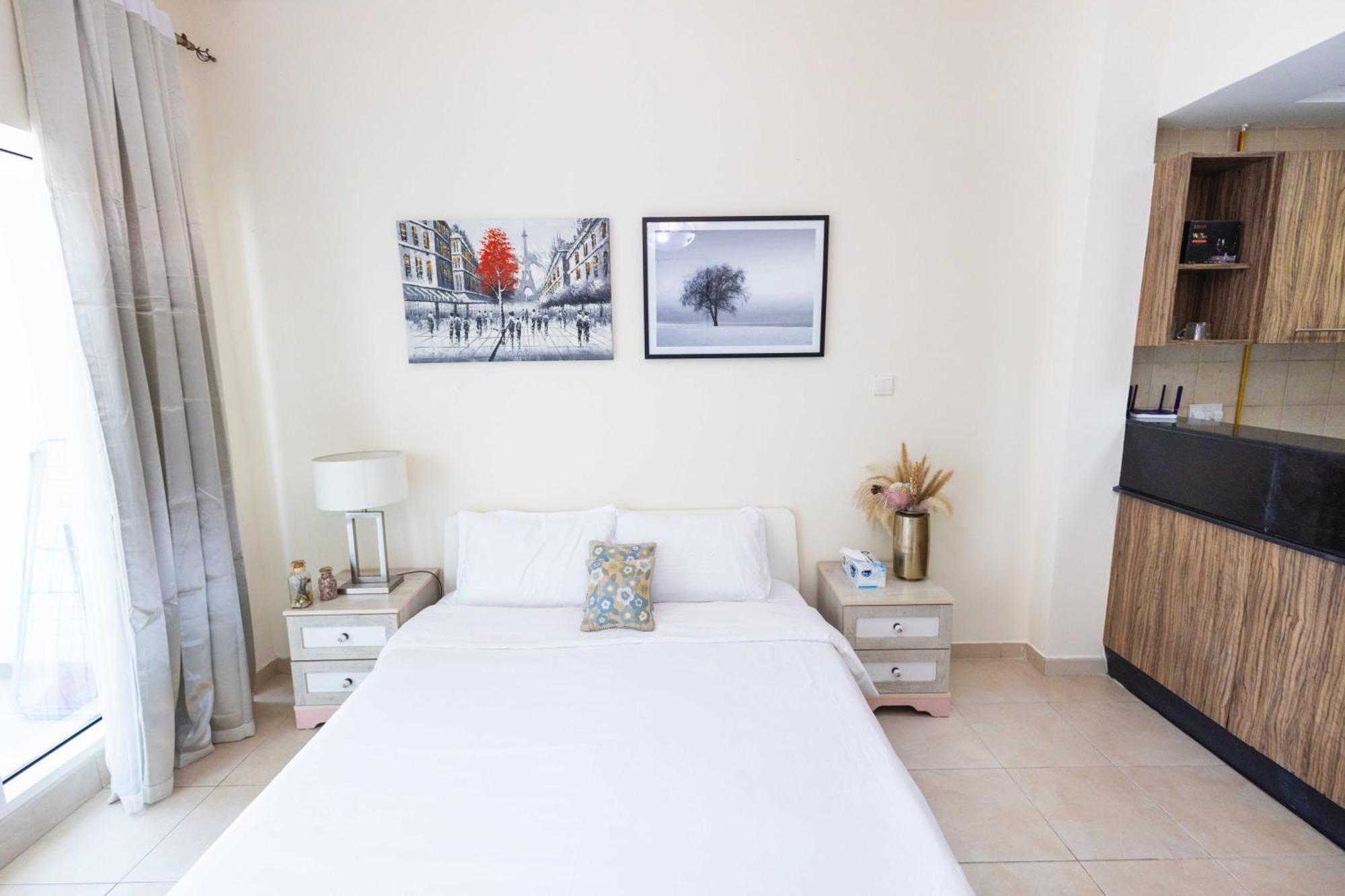 Apartment Downtown Burj Al Nujoom Mall & Burj Khalifa