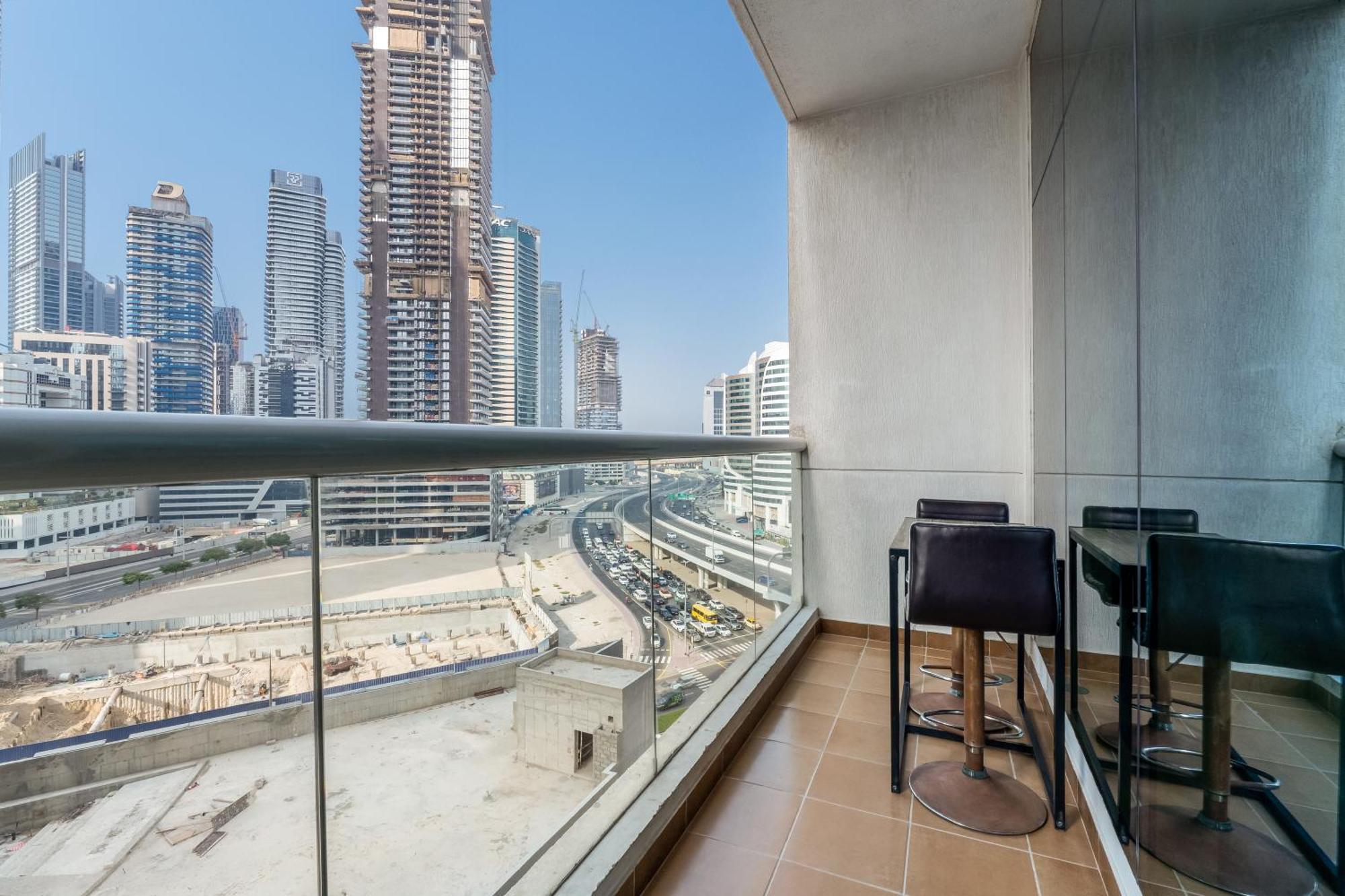 Downtown Burj Al Nujoom Mall & Burj Khalifa *
